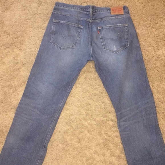 Levi’s 501 Button Fly Distressed Jeans - Picture 4 of 7